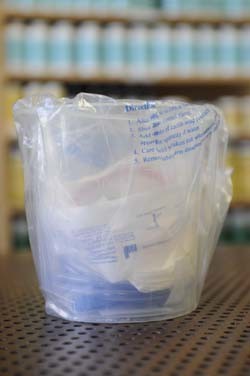 Enema Bucket with Catherer